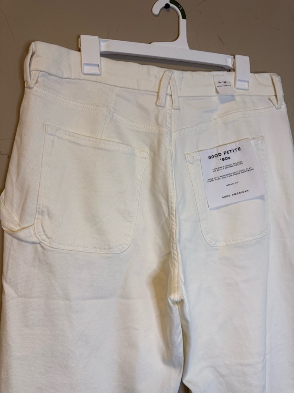 Good American Petite 90s Relaxed Wide Straight Jeans Cloud White Sz 14/32 - Picture 3 of 13